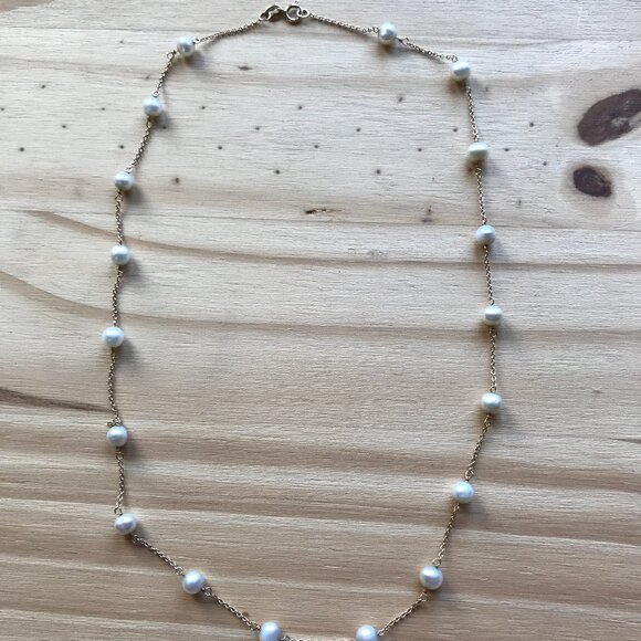 10k Solid yellow gold pearl necklace - Picture 2 of 4